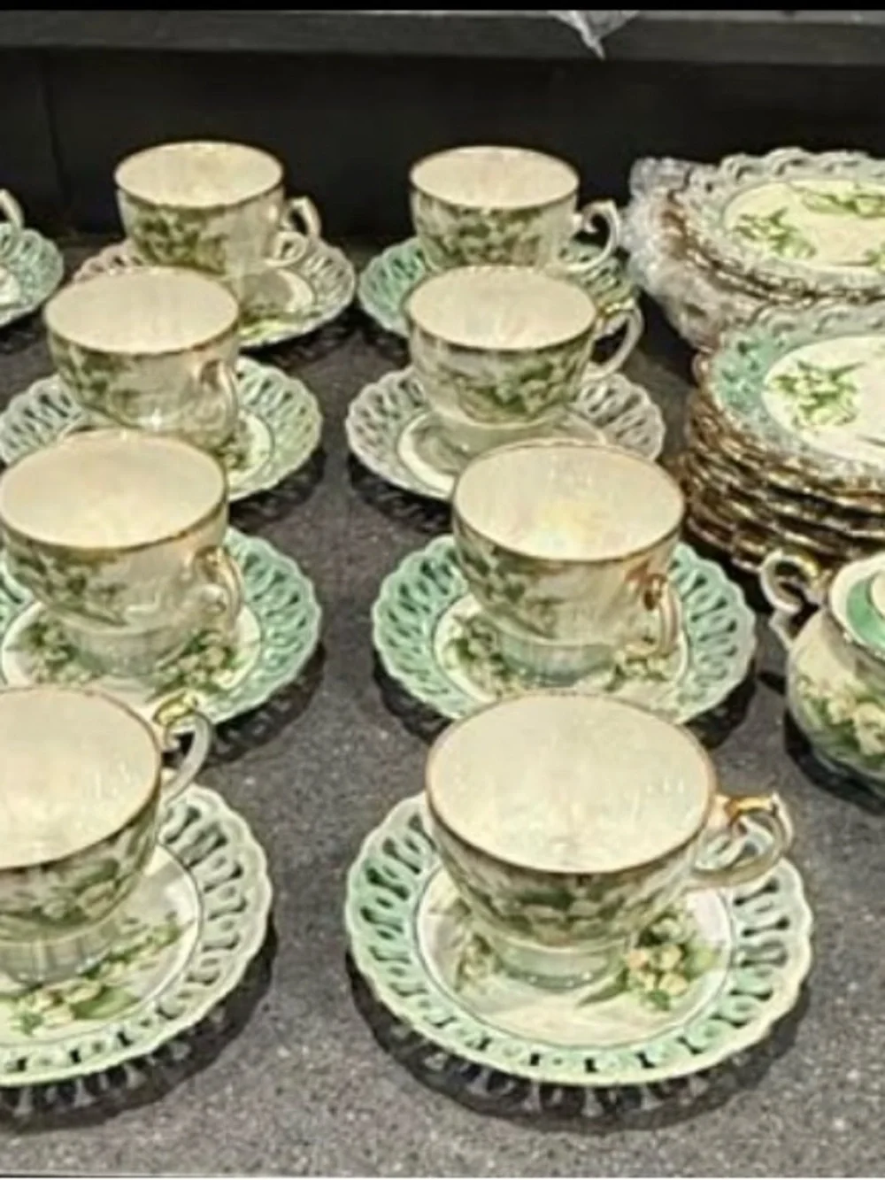 Vintage 1950s Japan Porcelain Lily of the Valley Lusterware 38 piece set